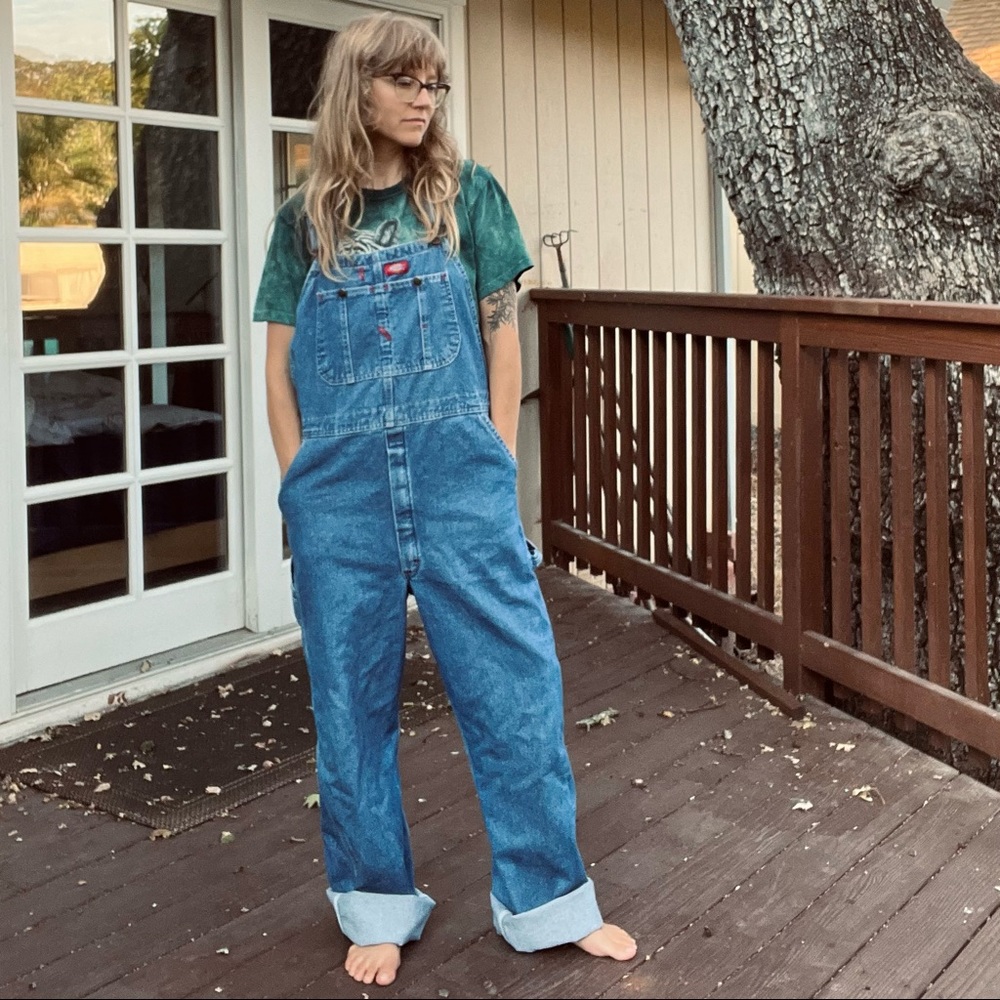 ✨Dickies overalls✨ men’s 34x32 denim coveralls